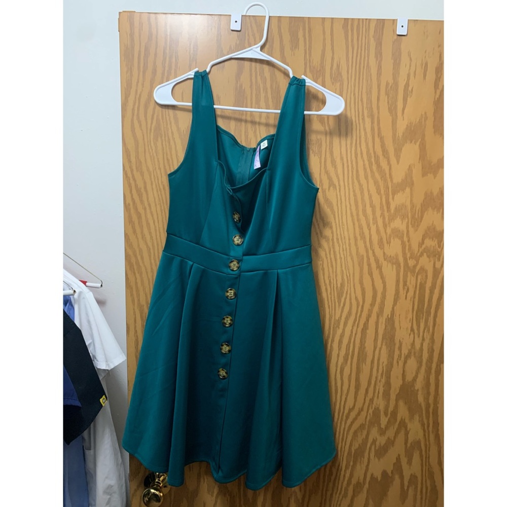 Francesca’s Adorable Fall Women’s Dress Size M!